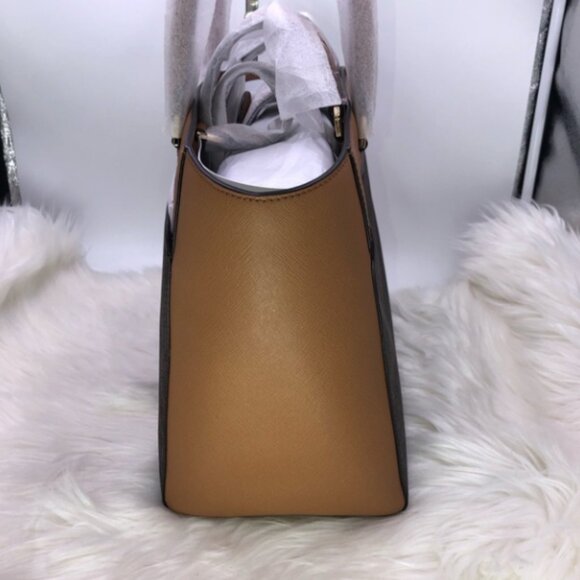 Michael Kors Emmy Large Double Handle Tote - Signature Print and Colors 5218 - Picture 4 of 9